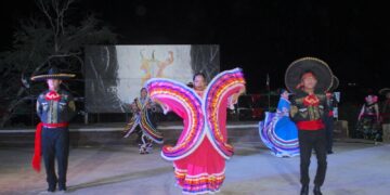 Celebran en Cabo San Lucas la “Noche Mexicana, Danza, Sabor y Tradición”