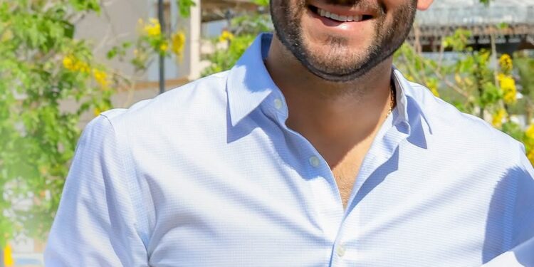 Destaca regidor Jesús Alberto Alvarado beneficios para la juventud y avances en ordenamiento territorial en Los Cabos