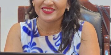 Solicita regidora Valerie Olmos a Transporte del Estado padrón de concesionarios en Los Cabos