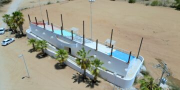 Presidente de Los Cabos da banderazo de inicio para la rehabilitación del estadio de Caduaño