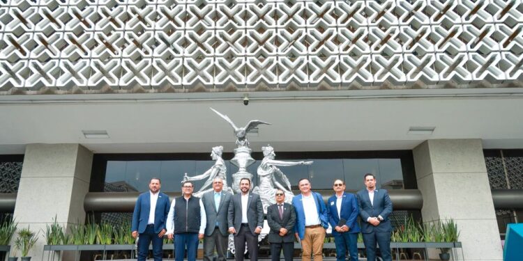 Encabeza Christian Agúndez reuniones de gestión en Cámara de Diputados