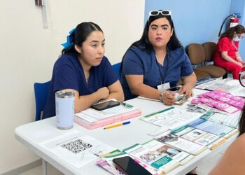 Promueve IMSS Baja California Sur salud sexual, reproductiva y planificación familiar a alumnos de UABCS