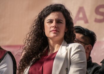 🛑 Luisa María Alcalde desmiente a columnista de El Universal sobre supuesta “derrota” de Morena en Querétaro 2027