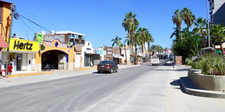 Anuncian cierres viales y operativo especial de seguridad en Cabo San Lucas por Halloween