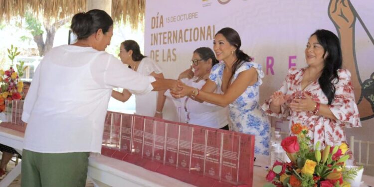 Conmemoran Día Internacional de las Mujeres Rurales en zona norte de Los Cabos