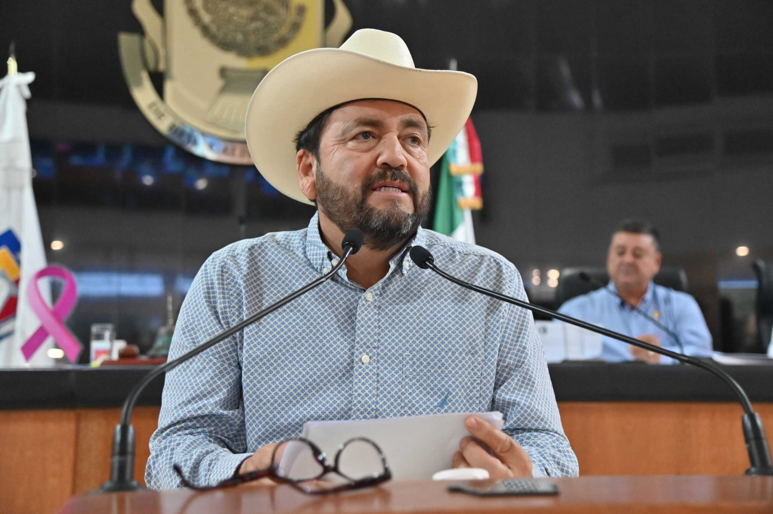 Diputado Venustiano Pérez propone reformar el Código Civil para establecer igualdad de hombres y mujeres en reconocimiento de hijos fuera del matrimonio