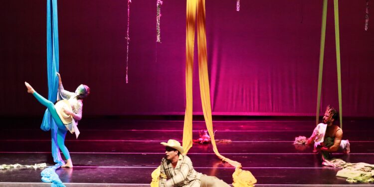 Invita Instituto Sudcaliforniano de Cultura a la Muestra Estatal de Teatro 2025