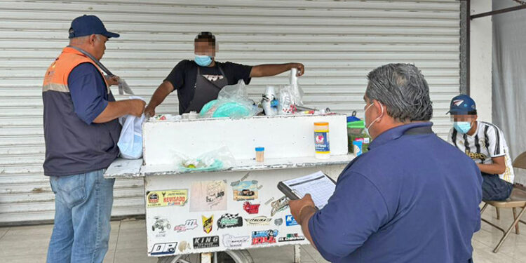 COEPRIS restablece la venta de alimentos en la vía pública de Cabo San Lucas