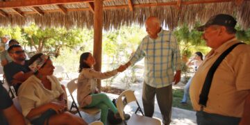Gobernador VCC realiza visita de trabajo a La Ventana y El Sargento para atender al sector pesquero