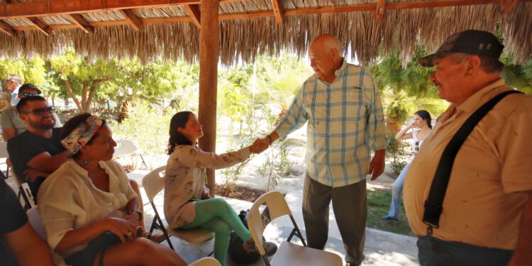 Gobernador VCC realiza visita de trabajo a La Ventana y El Sargento para atender al sector pesquero