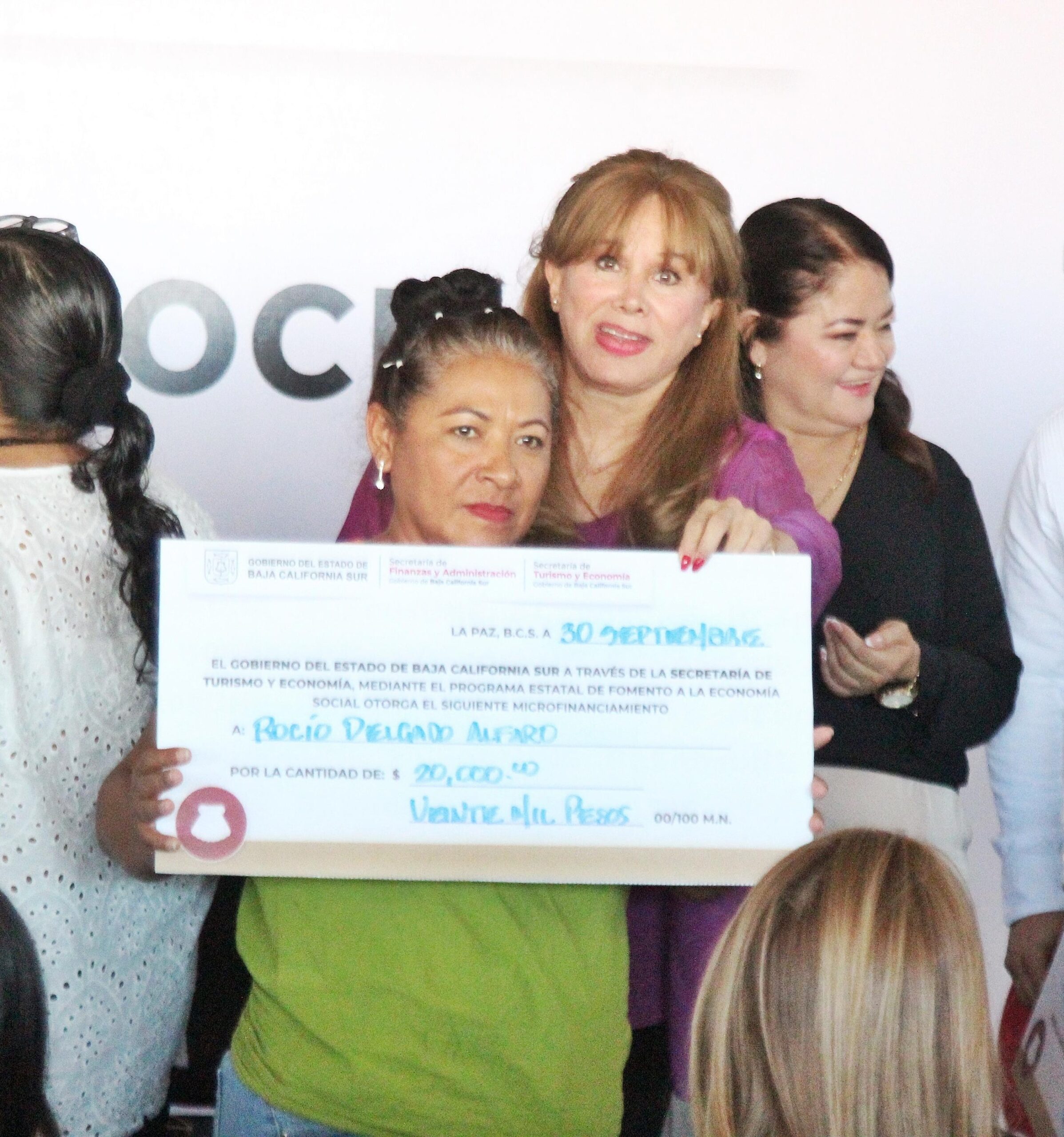 Reconoce Gobierno de BCS a mujeres pioneras e impulsa a emprendedores locales