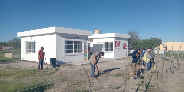 Servicios Públicos Municipales realiza trabajos de mantenimiento en DIF Las Pocitas