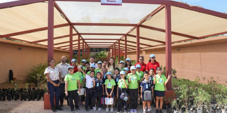Inaugura Milena Quiroga el Vivero Municipal de La Paz