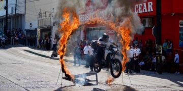 Conmemoran en Cabo San Lucas el CXV Aniversario de la Revolución Mexicana con desfile cívico-deportivo