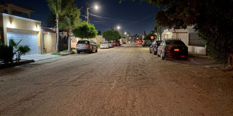 Gobierno Estatal inicia obras del Programa Emergente de Vialidades en la ciudad de La Paz