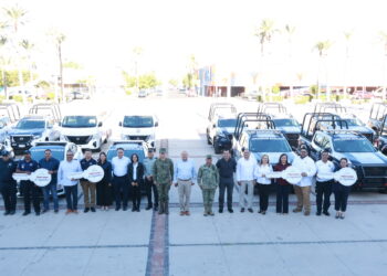 Cumple el Ejecutivo de BCS con la entrega del Cuarto Informe al Congreso