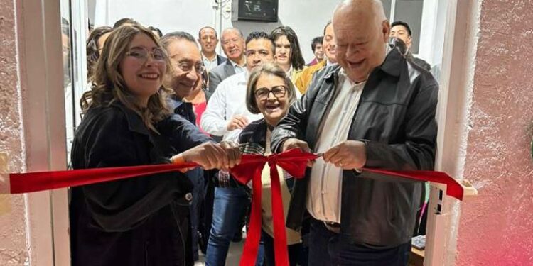 Encabeza Víctor Castro festejo por el 105° aniversario de la Casa del Estudiante Sudcaliforniano