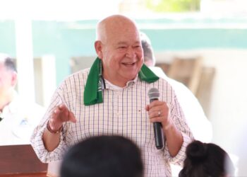 Inaugura Gobernador Víctor Castro la Unidad Médica Altamira en Cabo San Lucas