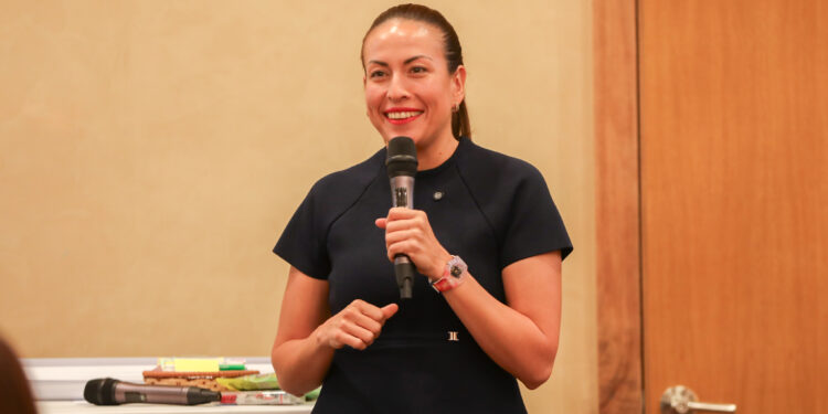 Recibe Milena Quiroga a participantes del III Foro de Ciudades del Aprendizaje de Latinoamérica en La Paz