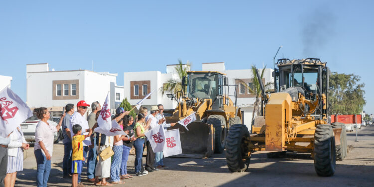 Encabeza Milena Quiroga inicio de Programa de Reencarpetado Emergente en 14 vialidades