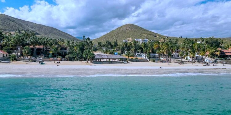 25 playas de Los Cabos mantienen el galardón Blue Flag