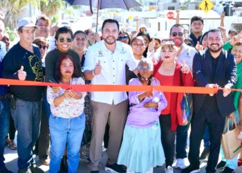 Celebran con éxito el Festival Náutico “Mar y Christmas” en la bahía de Cabo San Lucas