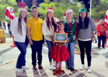 Concluyen Fiestas Tradicionales Miraflores 2025 con el Desfile Navideño 2025