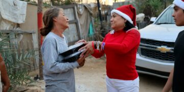 Refrenda Ayuntamiento de Los Cabos compromiso con las familias Josefinas