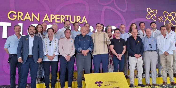 Inaugura gobernador Víctor Castro el Centro de Rehabilitación e Inclusión Infantil Teletón en Los Cabos