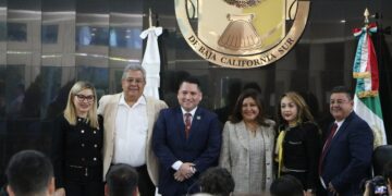 Asiste subsecretario de Enlace Legislativo al cierre de sesiones del Congreso del Estado
