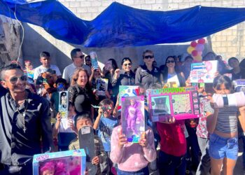 Encuentro de voluntades hace posible festejo de Día de Reyes para la niñez de la colonia El Chamizal