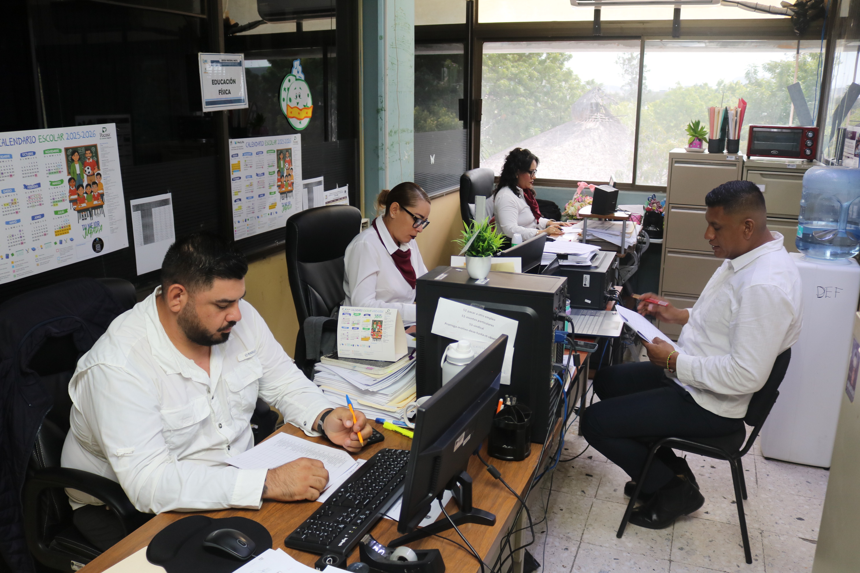 Asigna SEP plazas a docentes de educación física en BCS