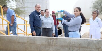 Realiza Director de SAPA La Paz recorrido por instalaciones de tratamiento y monitoreo del agua