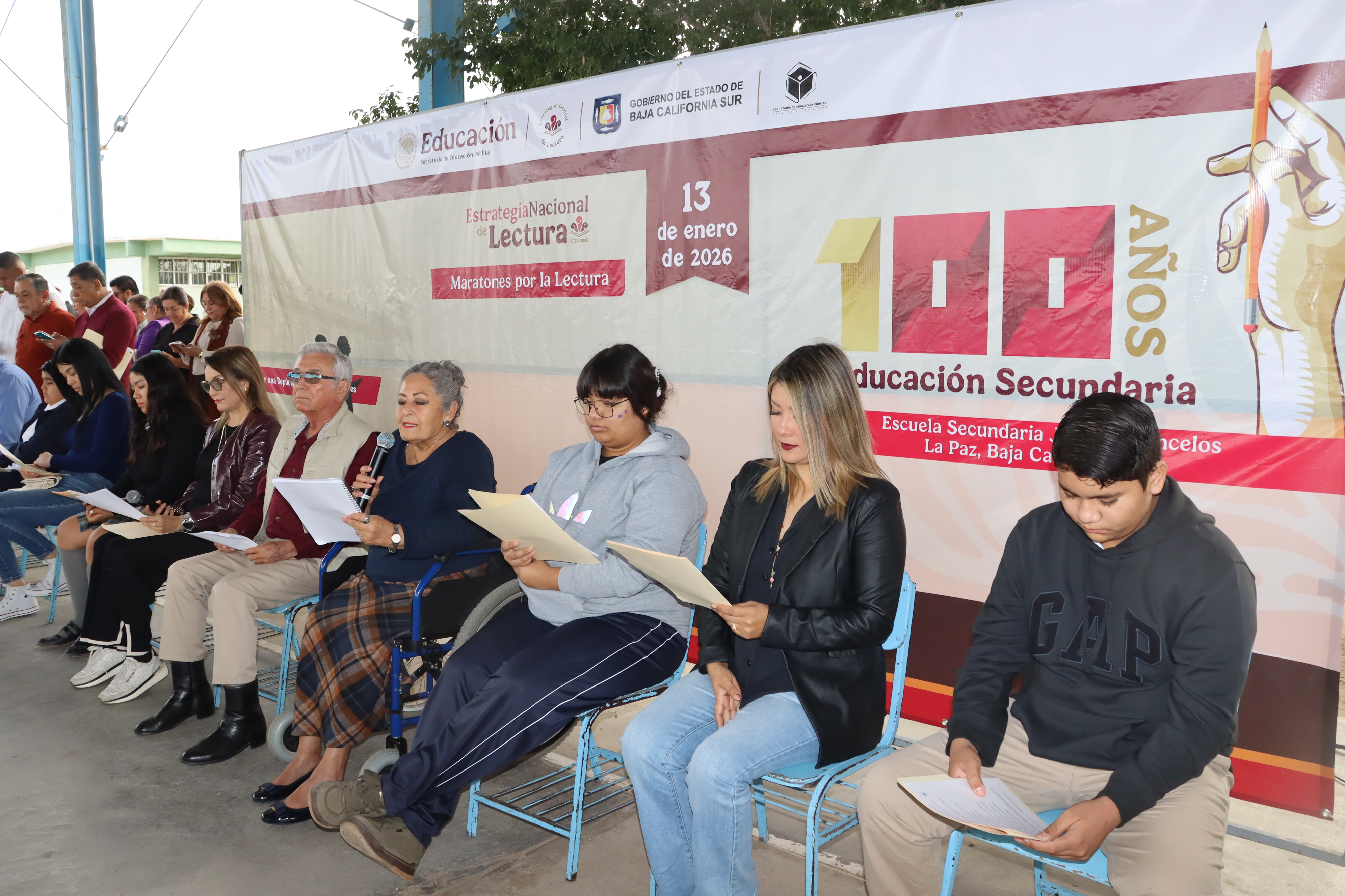 Participa BCS en maratón nacional de lectura por el centenario de la educación secundaria