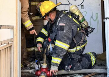 Atienden Bomberos de La Paz más de 100 reportes durante las fiestas decembrinas