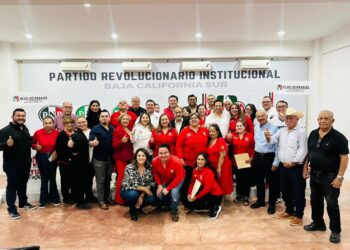“PRI toma protesta a Comité Municipal de La Paz”