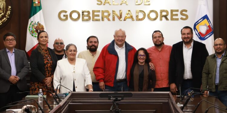 Avanza Gobierno de BCS en instalación de sede de la Universidad Rosario Castellanos: Víctor Castro
