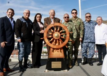 Gobernador Víctor Manuel Castro Cosío comparte visión de desarrollo sostenible ante el Colegio de la Defensa Nacional