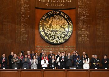 Refrenda Víctor Manuel Castro Cosío compromiso con la Constitución y la Cuarta Transformación