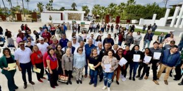 Impulsa Gobierno del Estado bienestar y economía familiar en Comondú