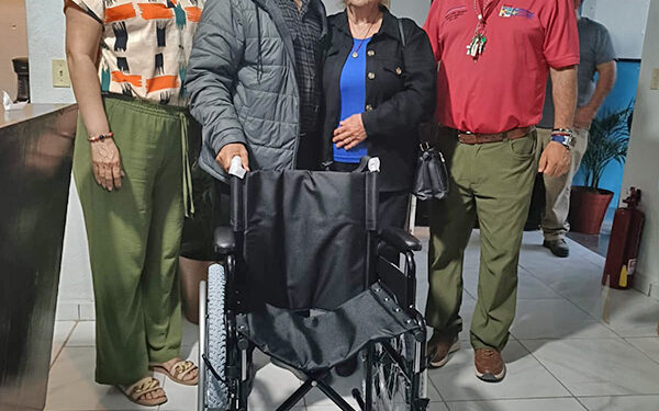 Acerca Beneficencia Pública programas gratuitos de salud a familias de Mulegé