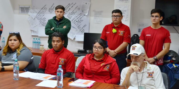 Coordina Protección Civil a grupos voluntarios para el Carnaval La Paz 2026