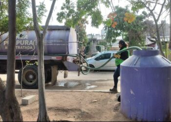 Servicios Públicos de La Paz reutiliza más de 200 mil litros de agua tratada con la Pipa Púrpura