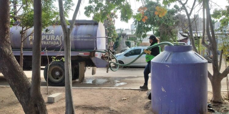 Servicios Públicos de La Paz reutiliza más de 200 mil litros de agua tratada con la Pipa Púrpura
