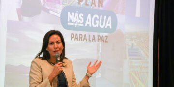 Presenta Milena Quiroga exitoso plan integral de agua, que transformó La Paz y alcanzó 99% de cobertura