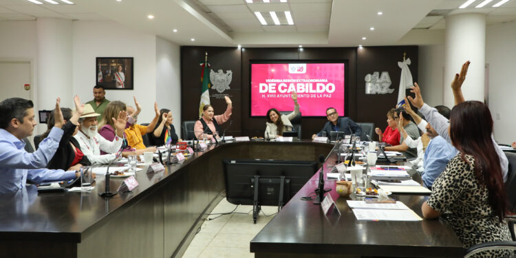 Modifican Reglamento de Tránsito en La Paz para permitir vueltas con precaución