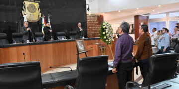 Despiden en el Congreso del Estado a Héctor Edmundo “Mundo” Salgado Cota, formador de generaciones y referente sudcaliforniano