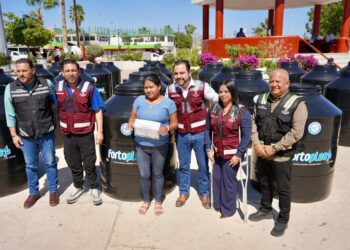 Con entrega de apoyos sociales, el alcalde Christian Agúndez beneficia a familias de Cabo San Lucas por más de $1 millón 200 mil pesos