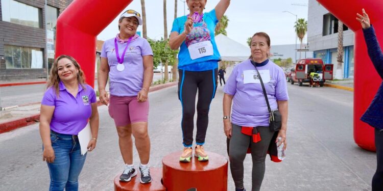 Más de 130 mujeres participan en la carrera “Mujeres en Acción” en Cabo San Lucas