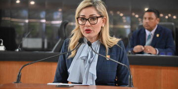 Congreso de BCS exhorta a SEMARNAT a realizar consultas públicas y negar permisos a proyectos “El Arco” y “Santuario del Tío Checo”
